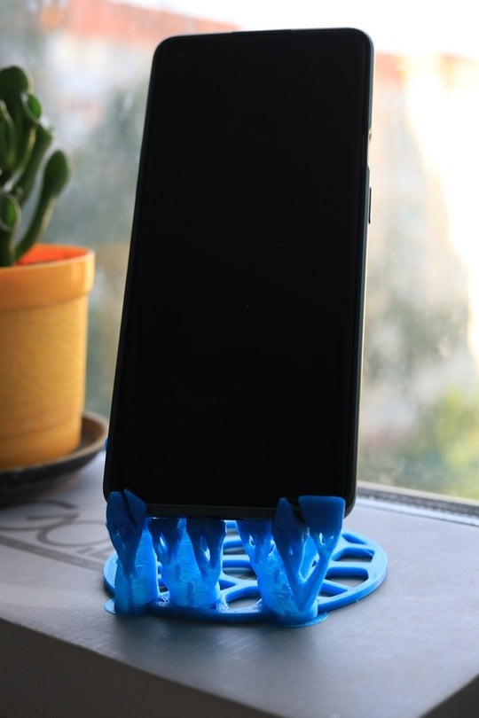 Organic Voronoi Phone Stands 3-pack
