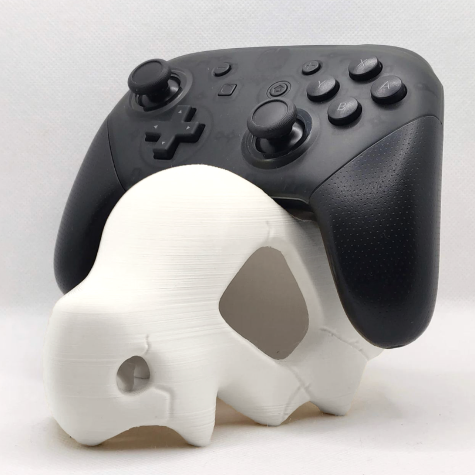 Cubone Controller Stand