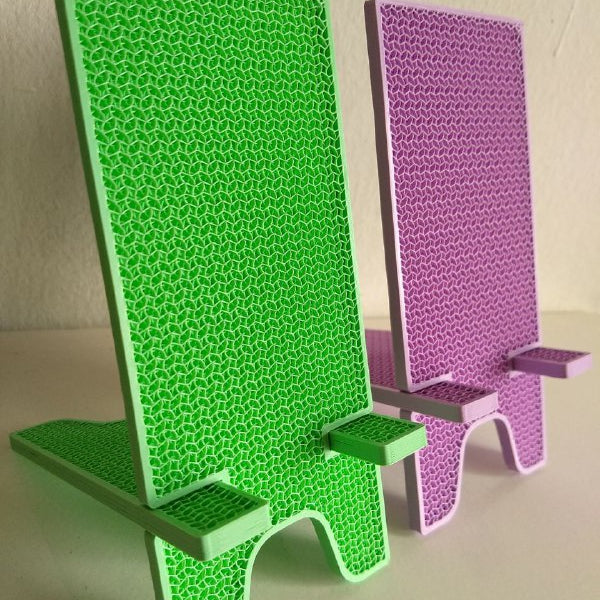 Gyroid Phone Stand