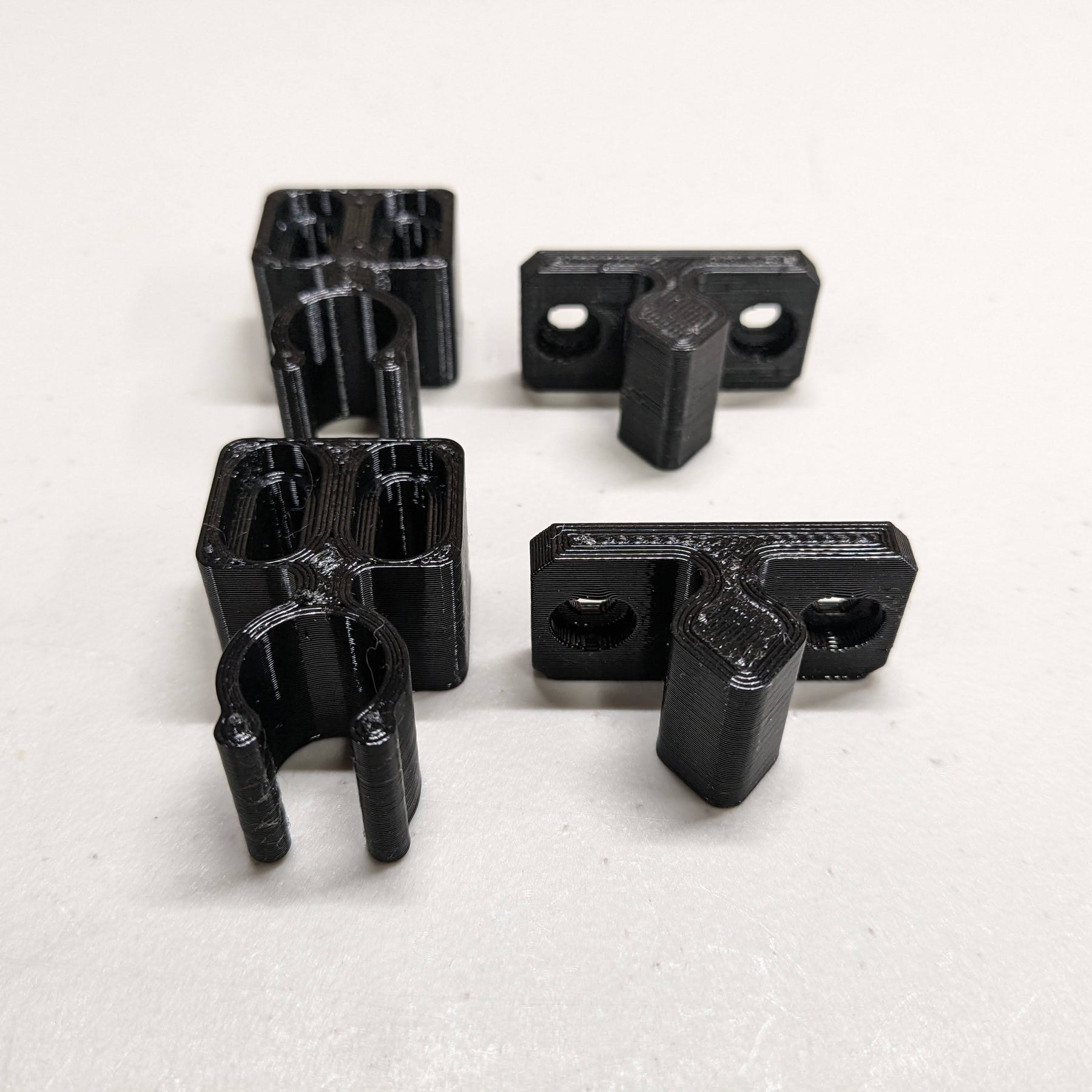 Door Catch - Right Angle Mount