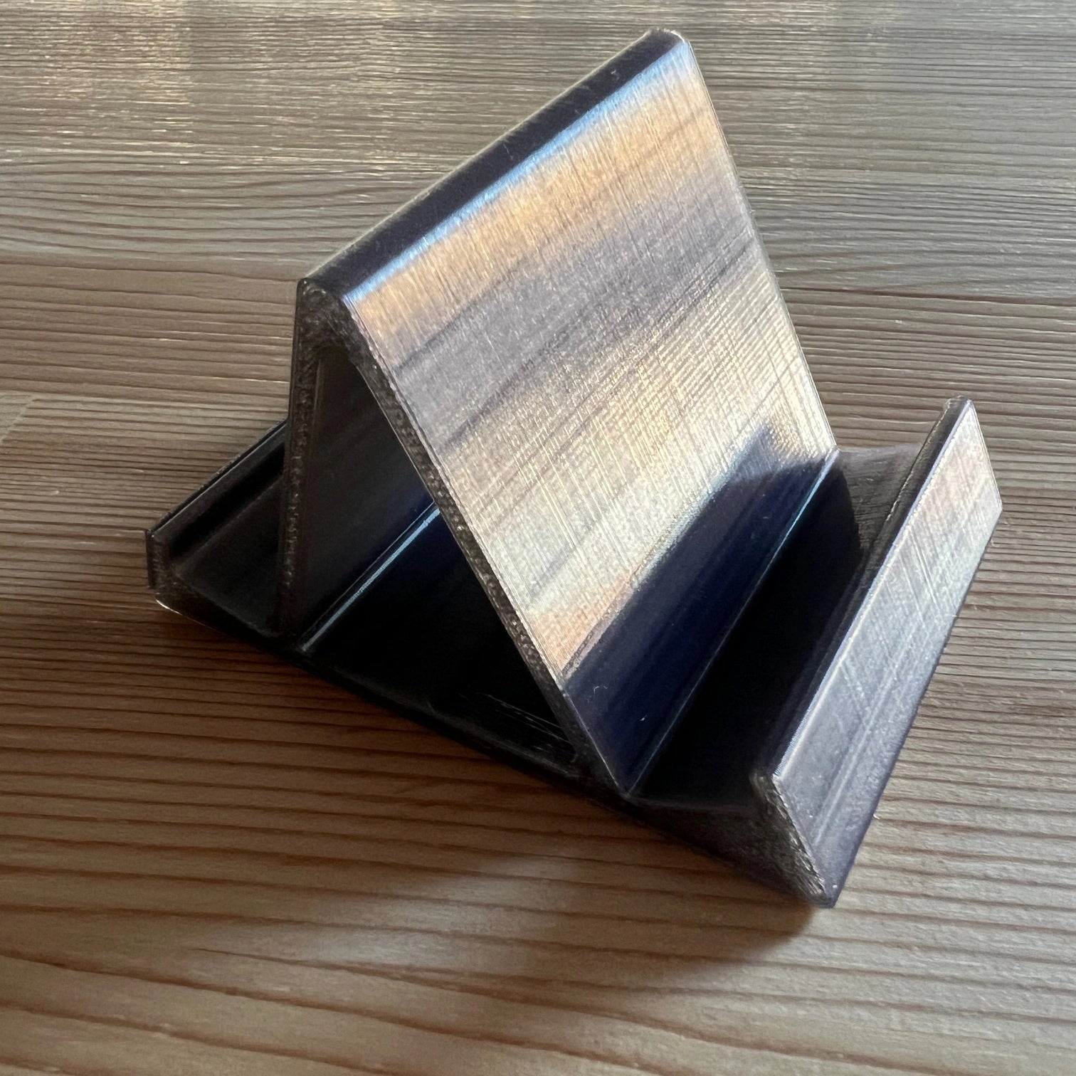 Phone stand
