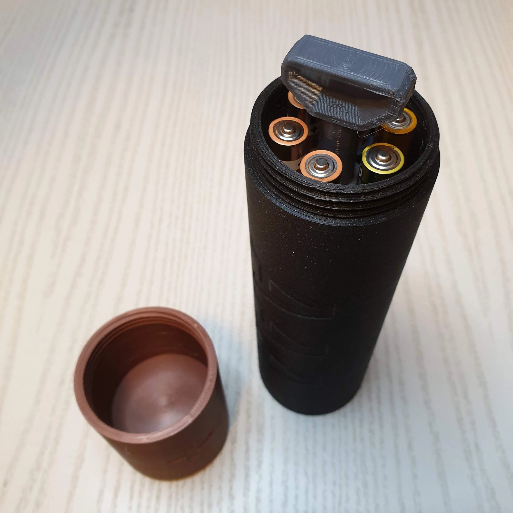 AAA Battery Box