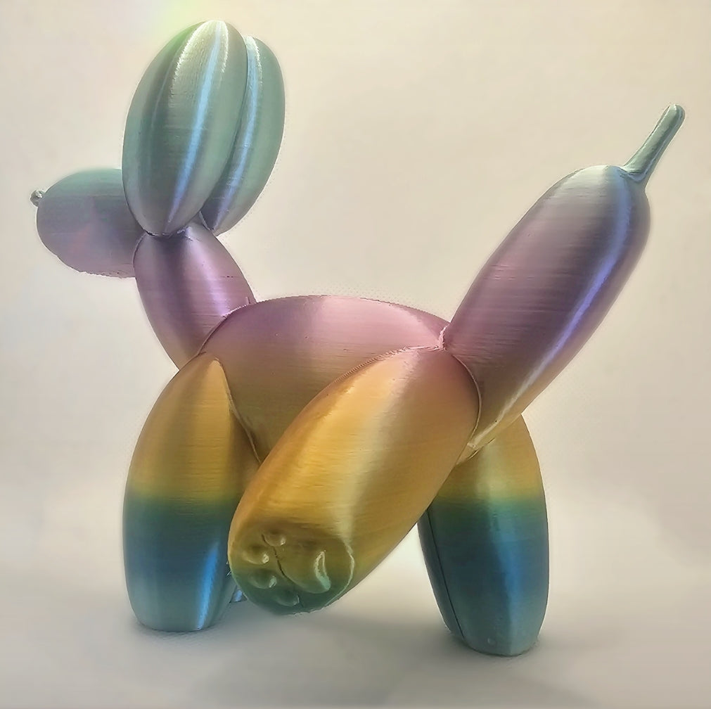 Peeing Balloon Dog