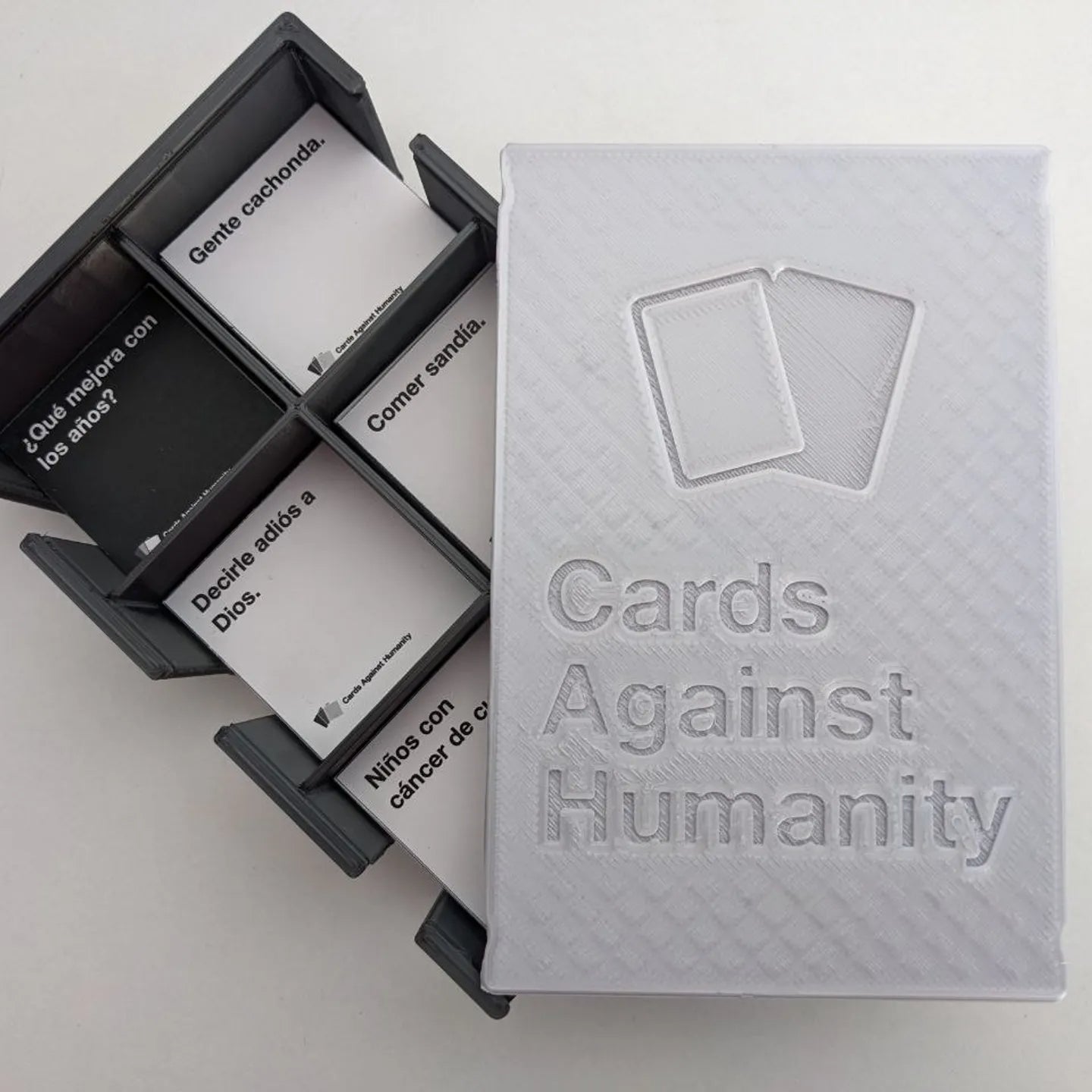 Cards Against Humanity Box (DIY edition)