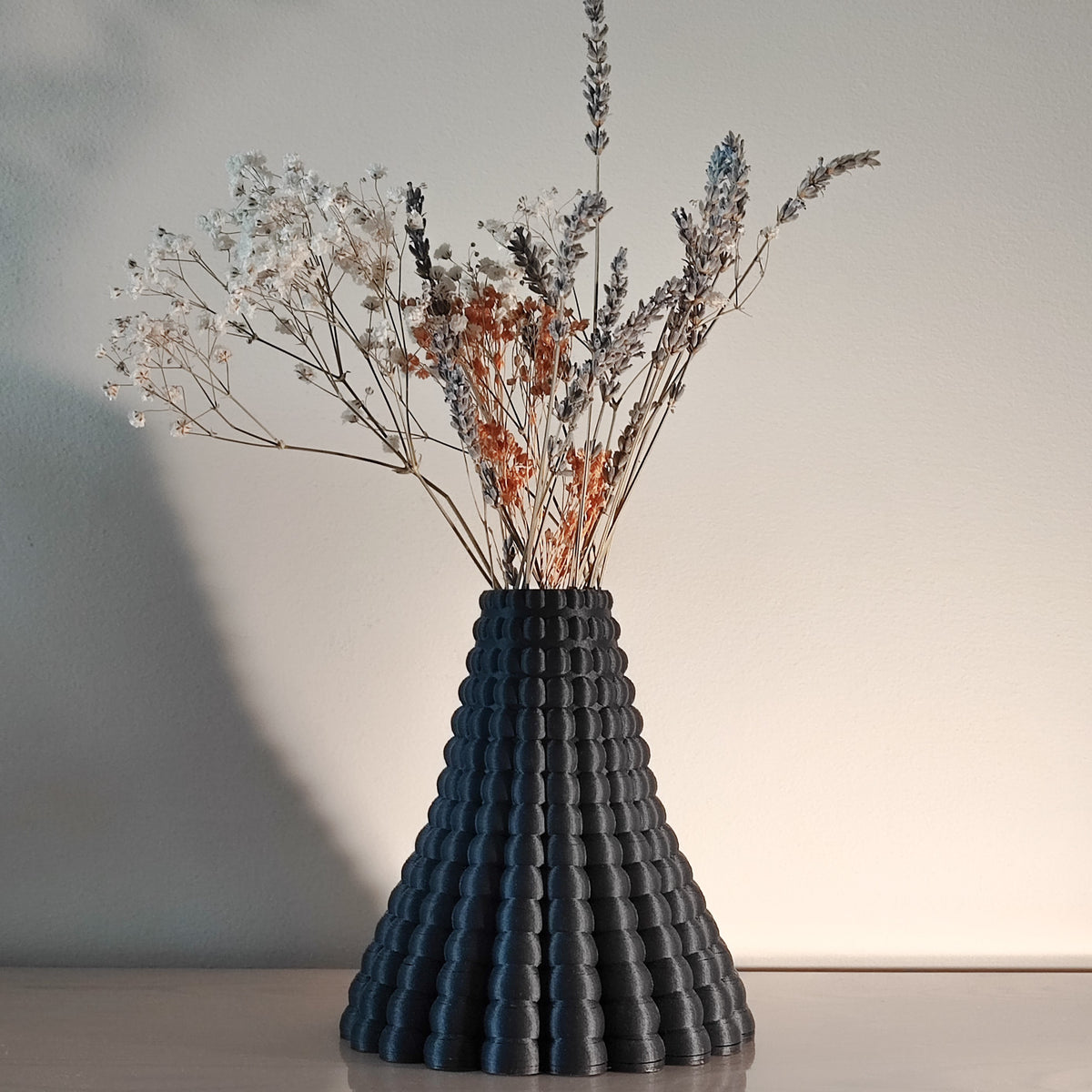 Magma Vase