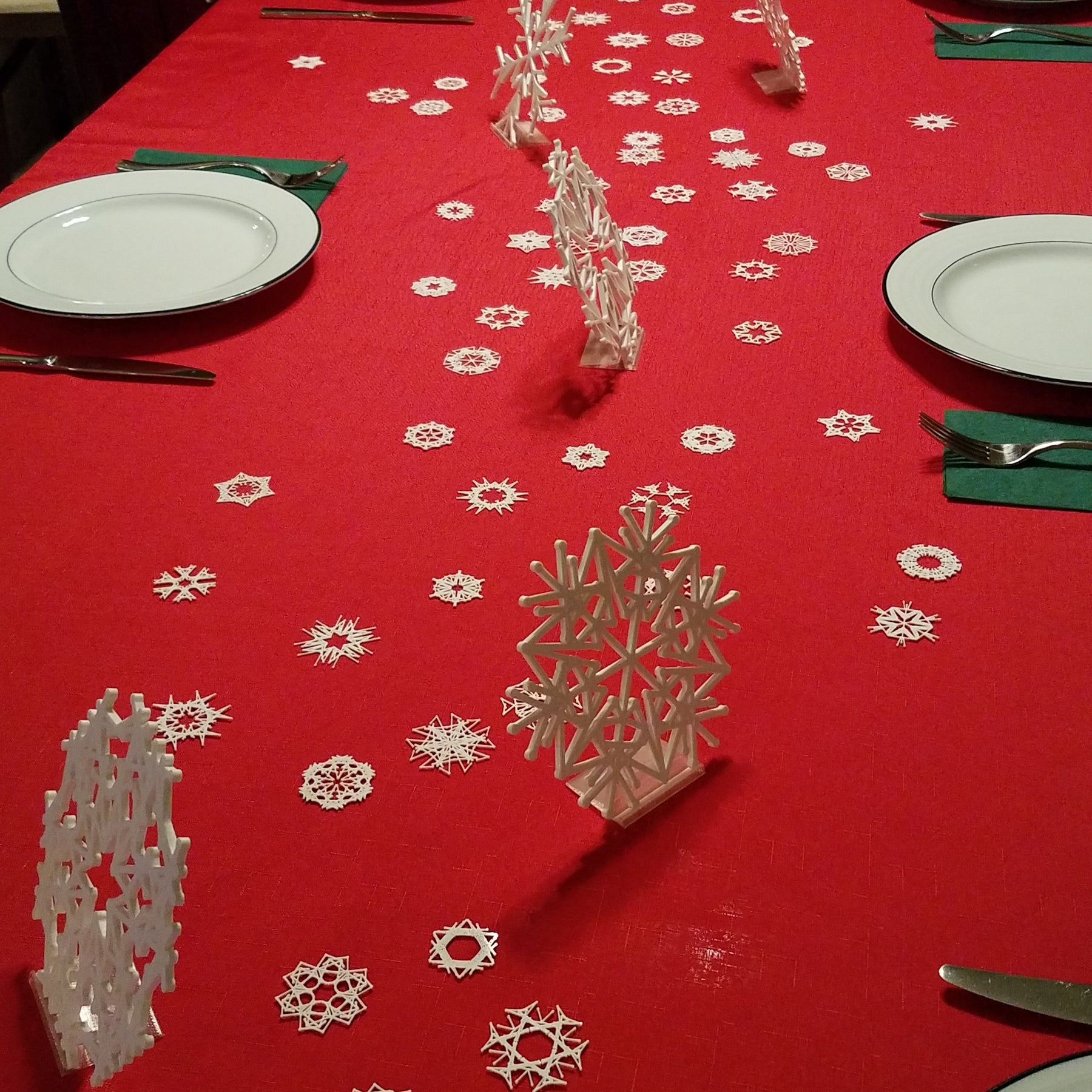 100 Snowflakes