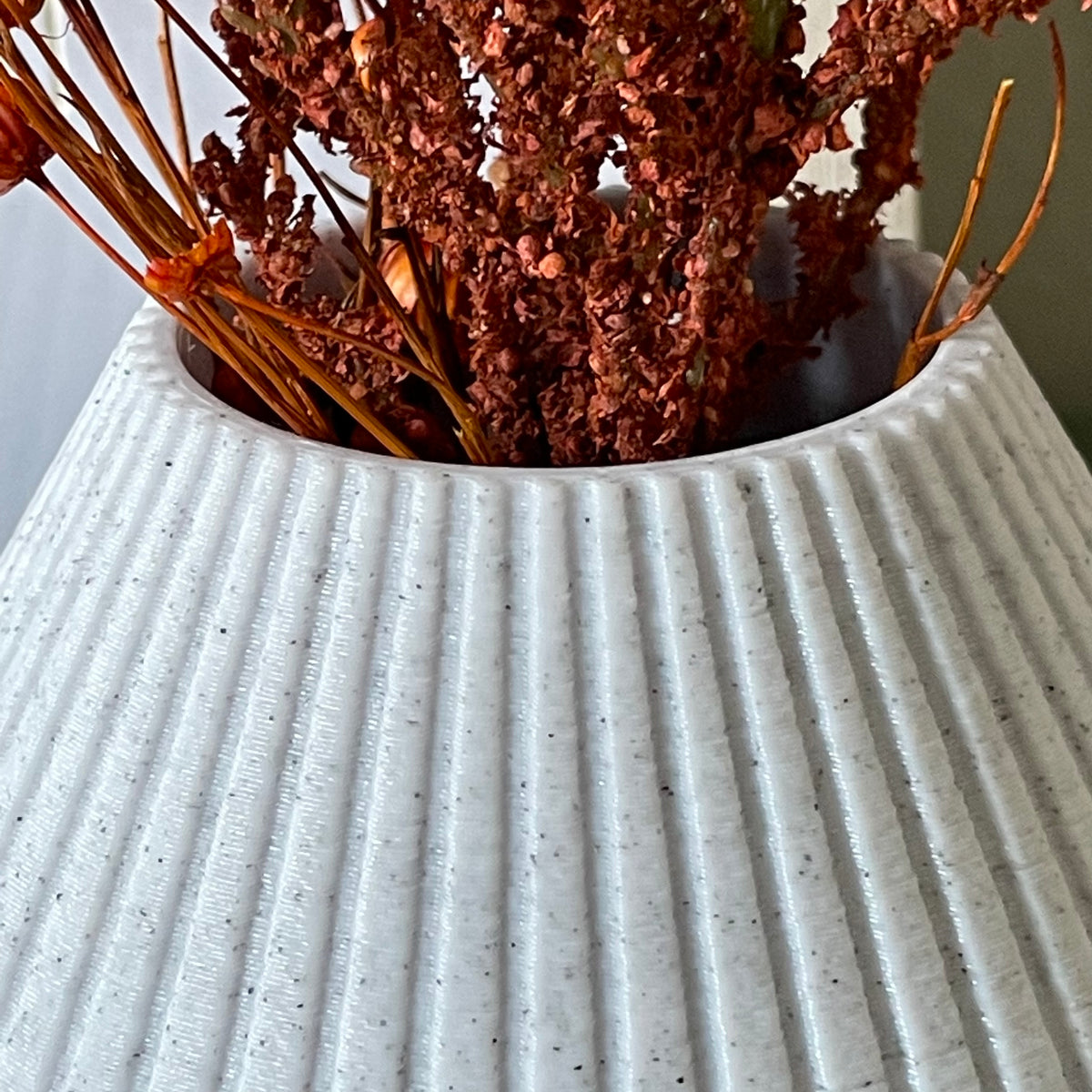 Vase Design 02.2 - Linear