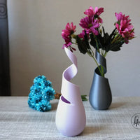 Giroid Vase