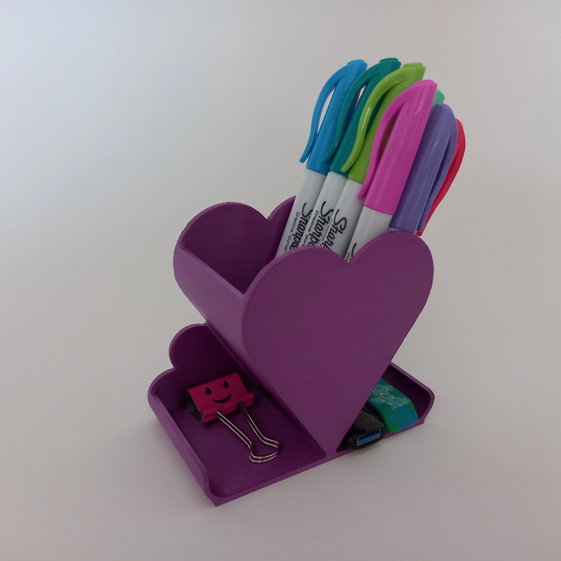 THREE HEARTS PEN, PENCIL AND SHARPIE HOLDER;MAKE-UP BOX;DESK ORGANIZER