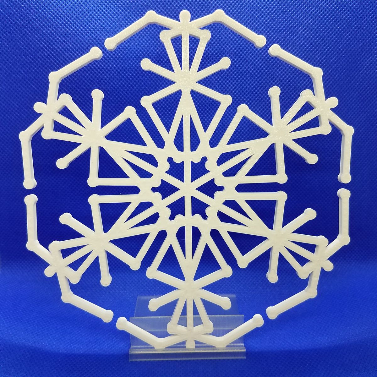 Large Snowflakes With Stands