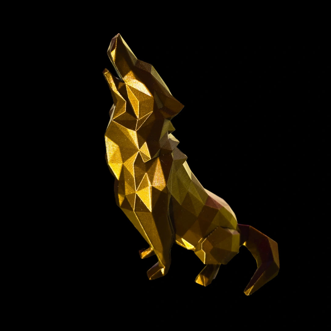 Low Poly Howling Wolf Decoration